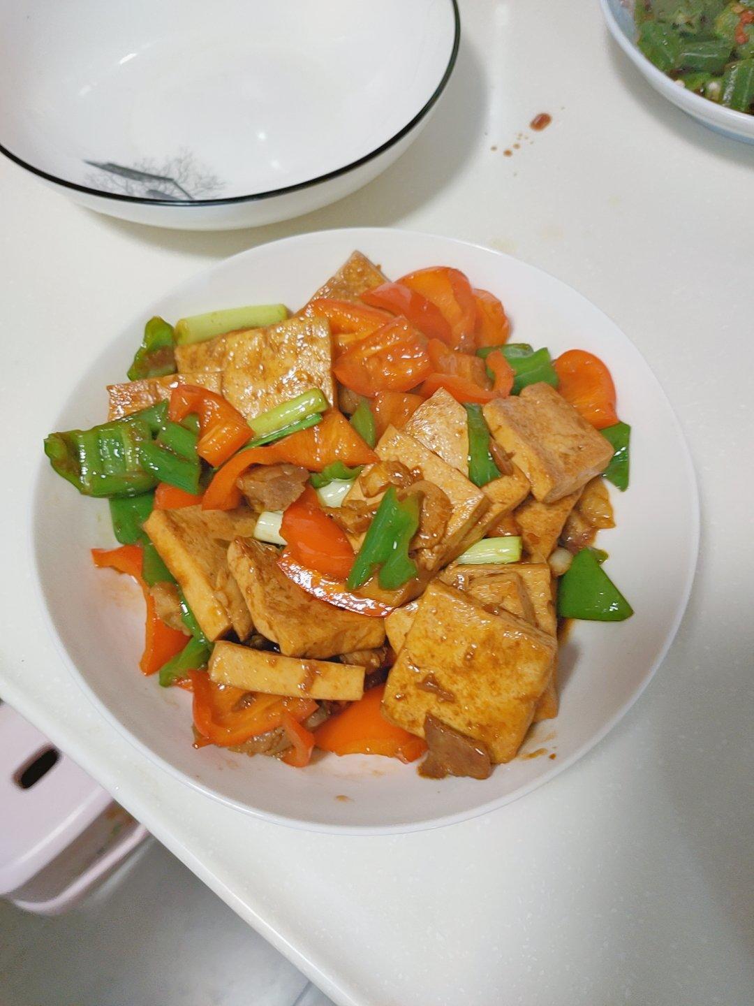 🔥这样做的家常豆腐，香辣开胃，拿排骨我也不换❗️