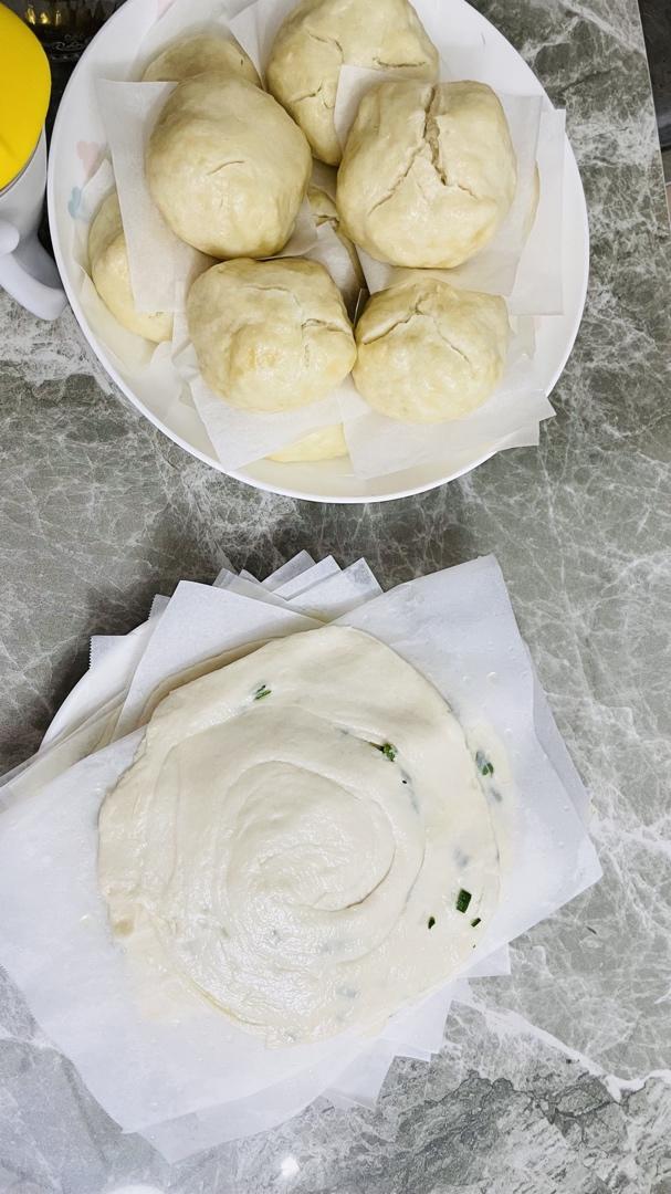家常葱油饼 柔软多层 凉了也不硬 附细节视频详解