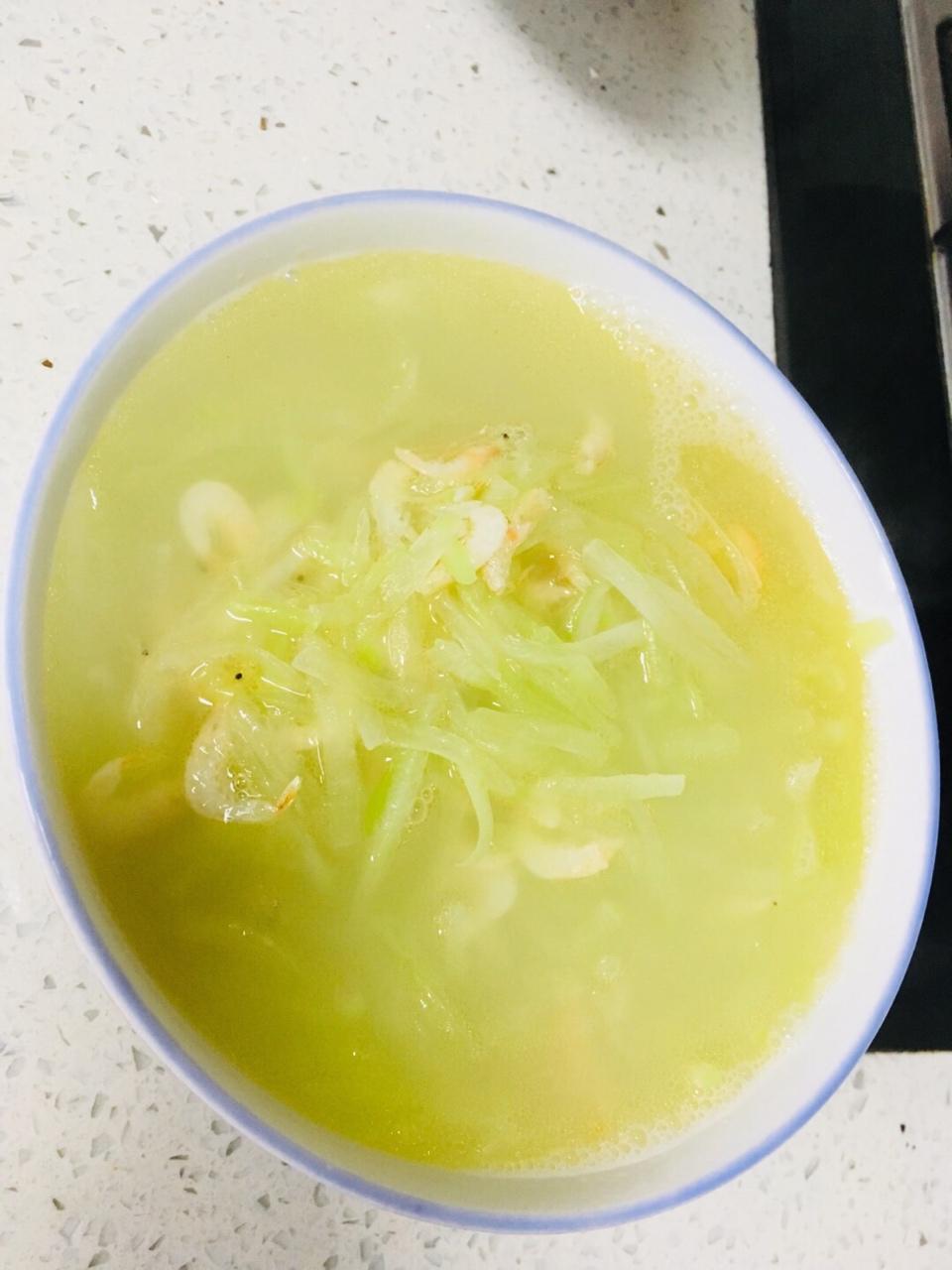 虾皮萝卜粉丝汤