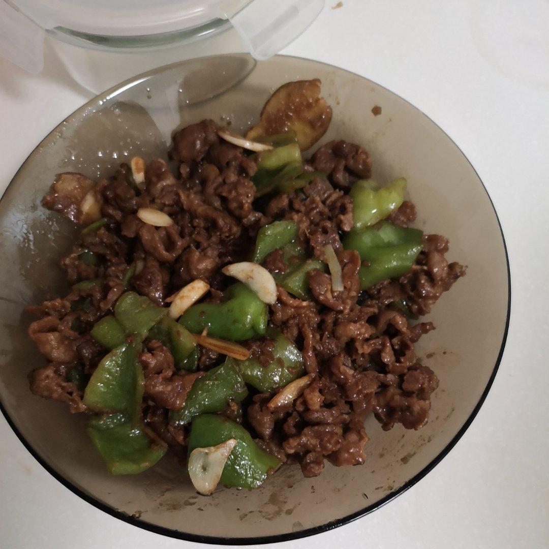 下饭神器蚝油青椒牛肉片
