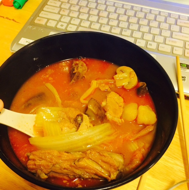 韩式土豆猪骨汤 kam ja tang 最地道流行的韩国平民美食