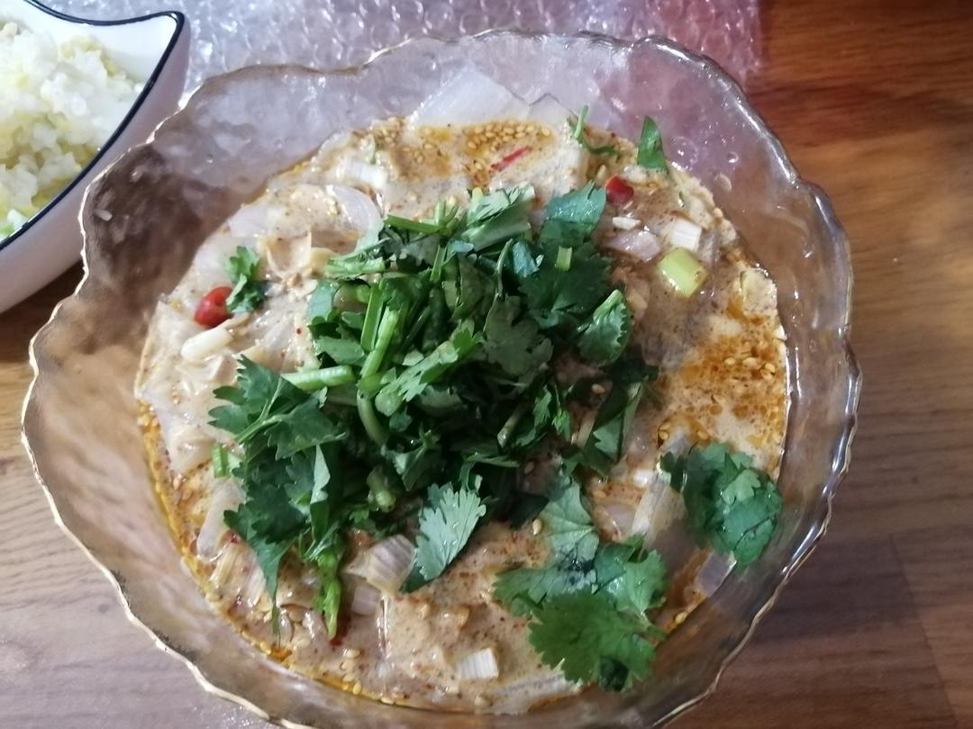 秒杀小夜市的麻酱流汁宽粉