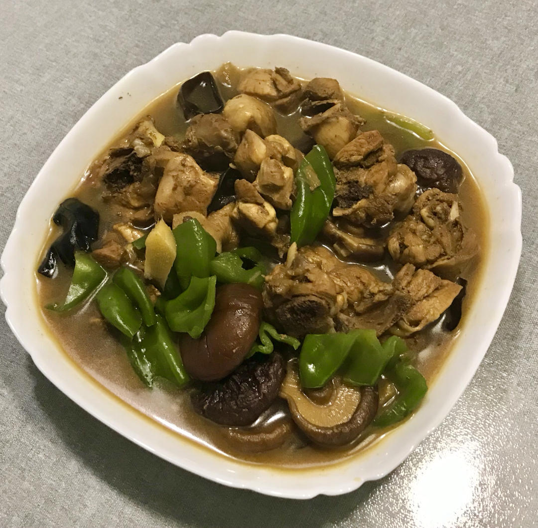 香菇炖鸡