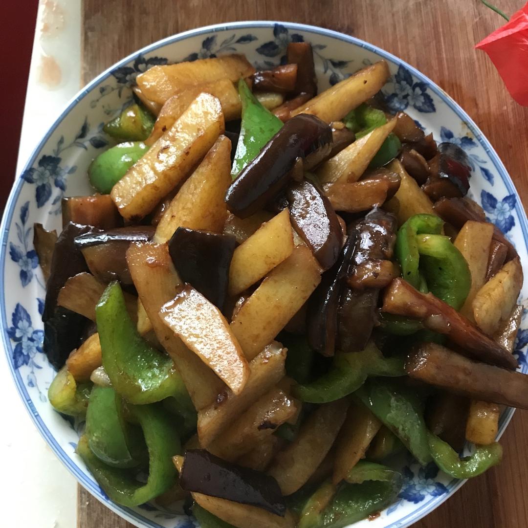 【最正宗的地三鲜的做法_地三鲜家常做法_怎么做好吃】