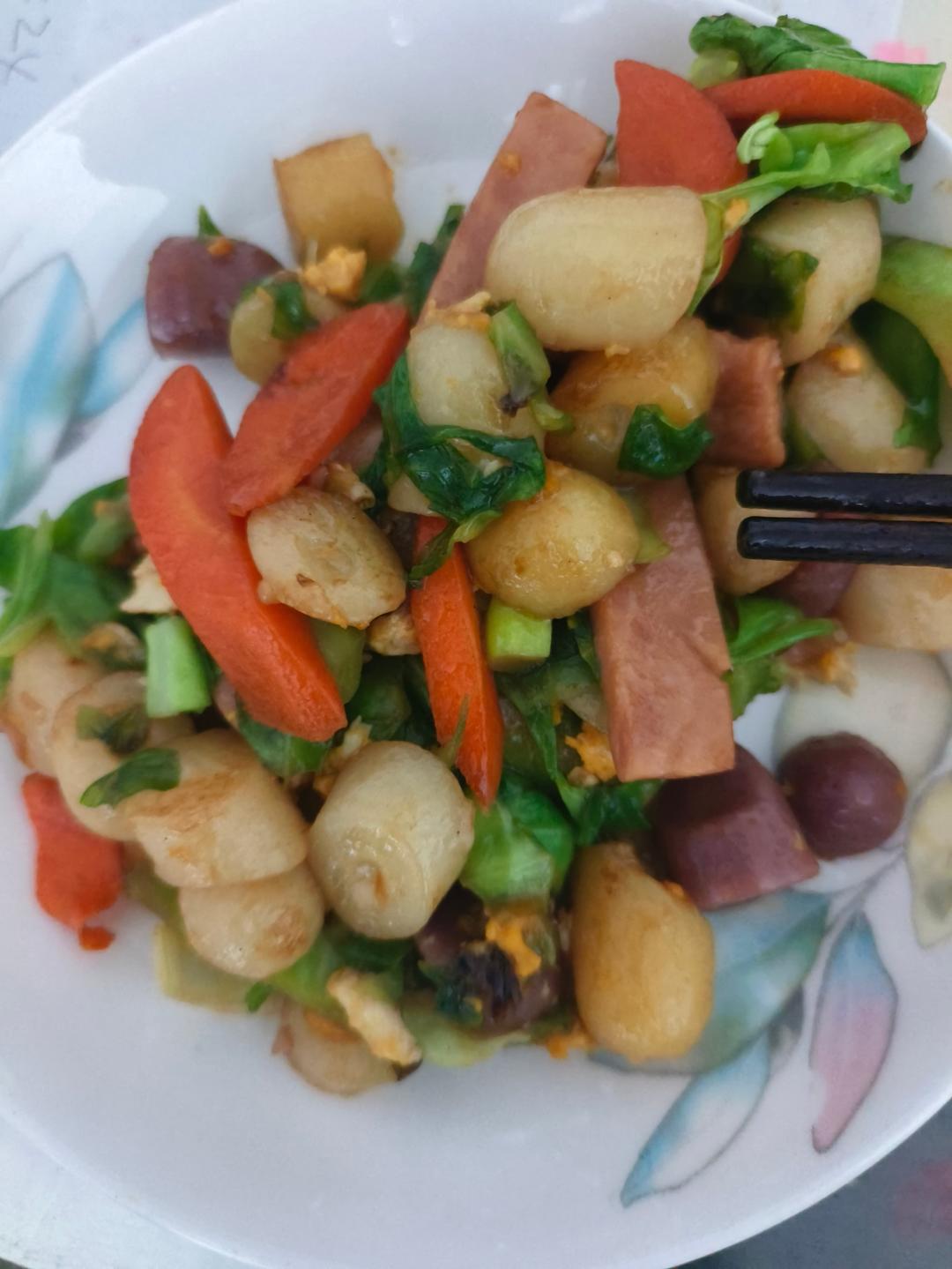 大排档风味炒年糕