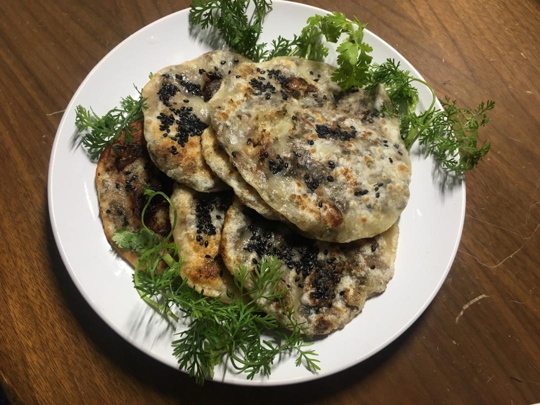 梅干菜肉饼（平底锅煎和烤箱烤两种吃法）