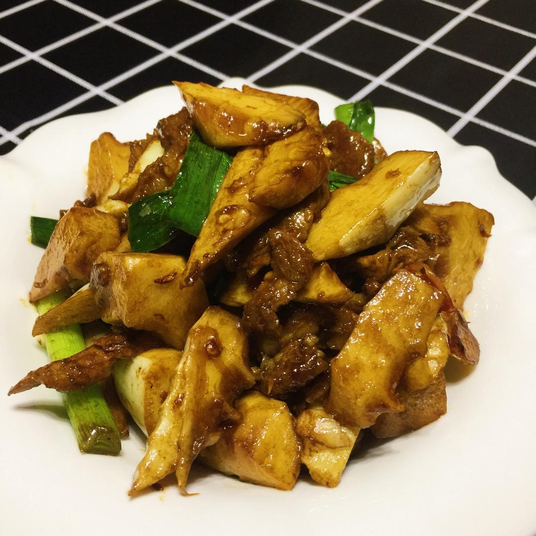 笋炒肉片