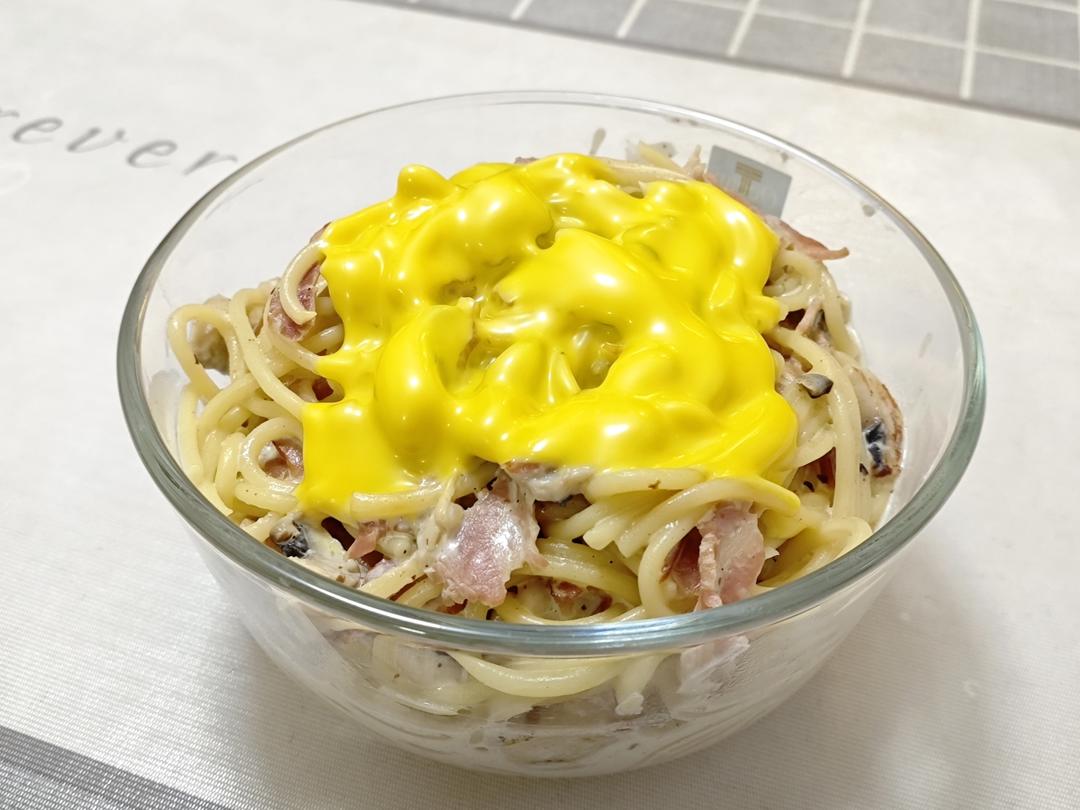 奶油蘑菇培根意大利面