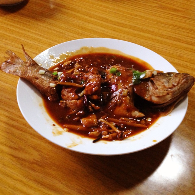 红烧鲈鱼