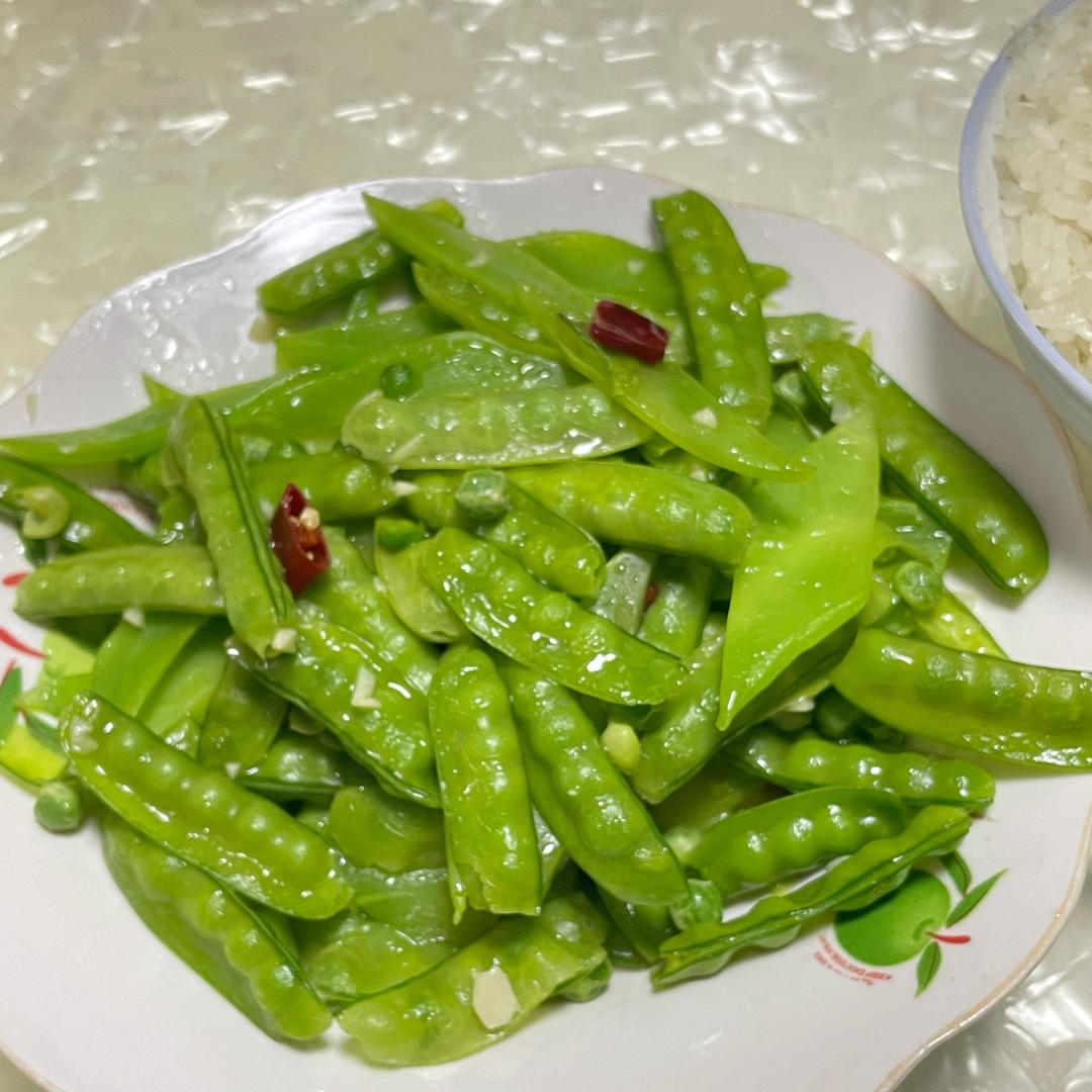 莴笋荷兰豆