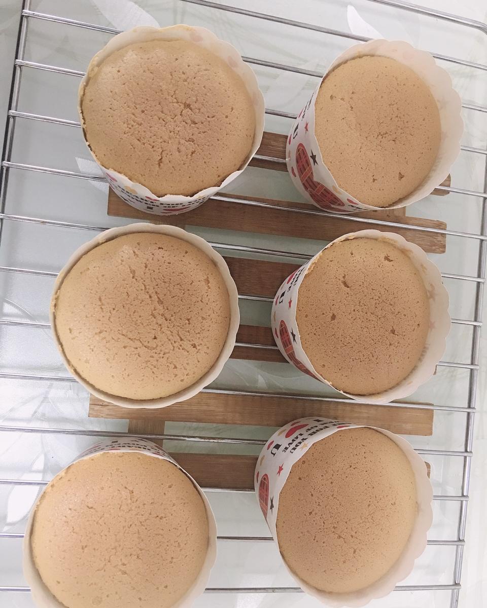 炼乳纸杯蛋糕