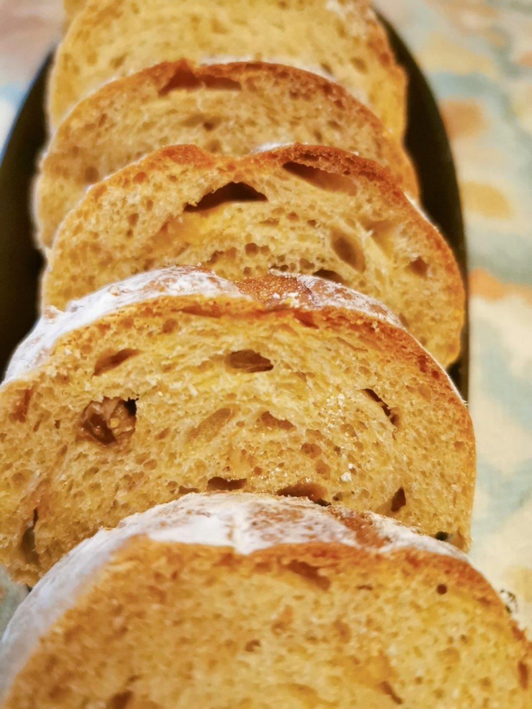 全麦红糖桂圆软欧包