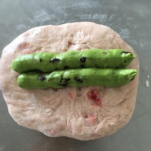 奶油奶酪馅草莓冻干餐包～UKOEO高比克食谱的做法 步骤13