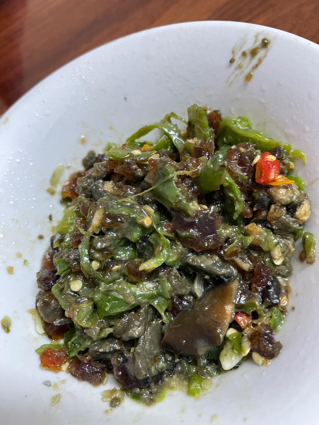 可咸口可辣口但超级美味的擂椒皮蛋
