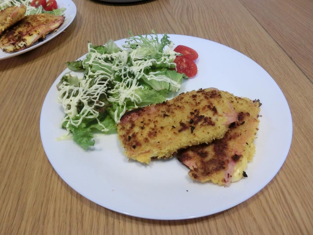 哥顿布鲁（瑞士猪肉芝士卷）