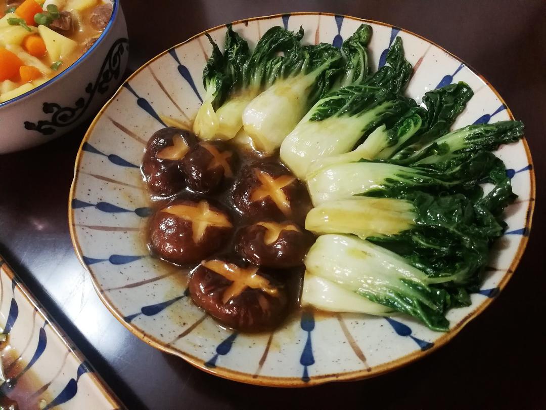 蚝油香菇小油菜