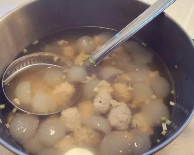 冬瓜肉丸汤的做法