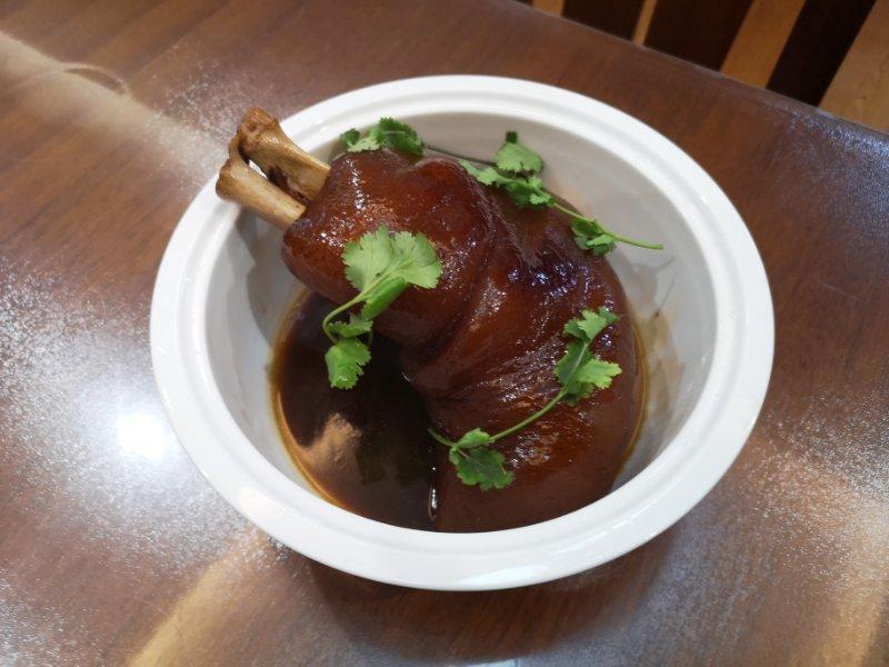 【曼食慢语】秘制东坡肘子