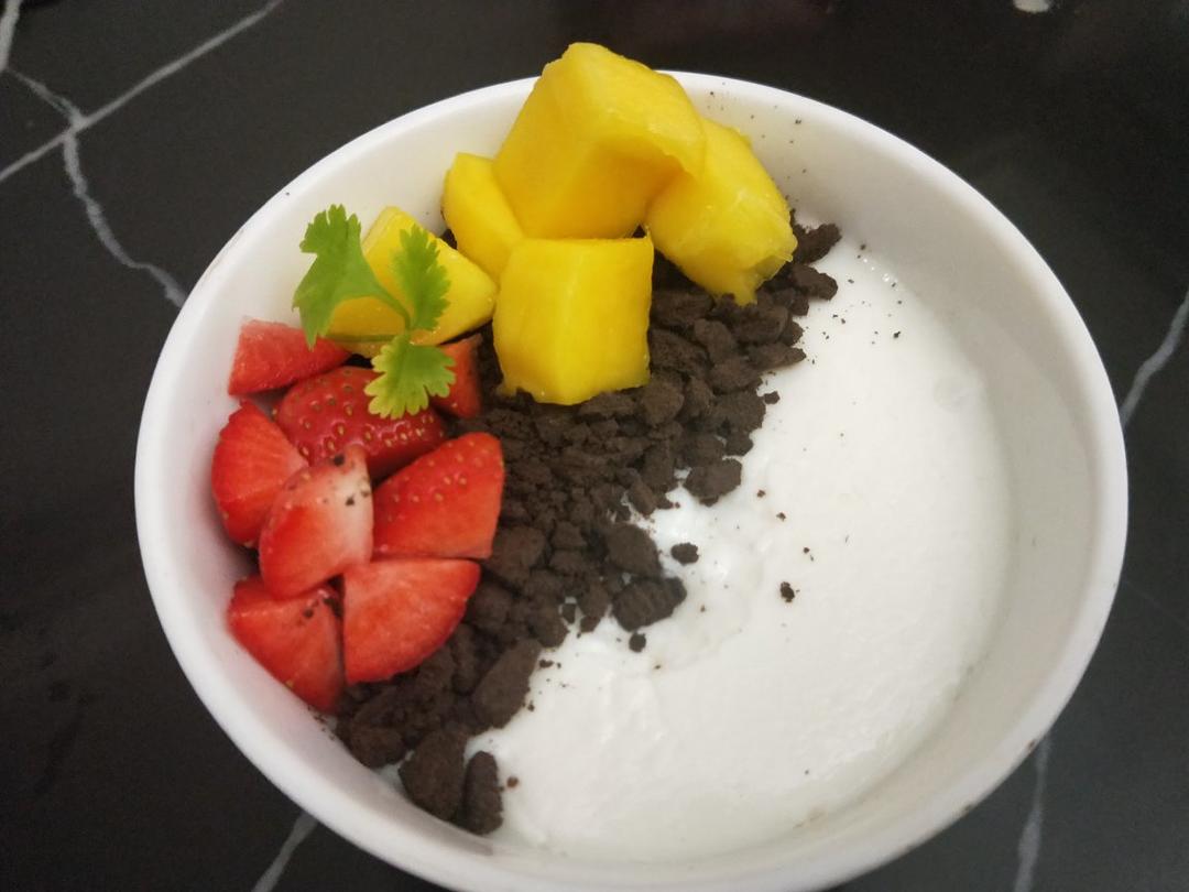 不用吉利丁片就能做出好吃的奥利奥牛奶布丁，比双皮奶还要好吃