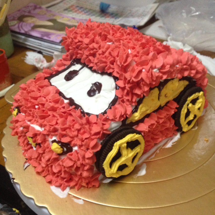 汽车生日蛋糕