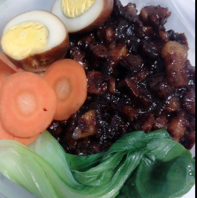 洋葱酥卤肉饭