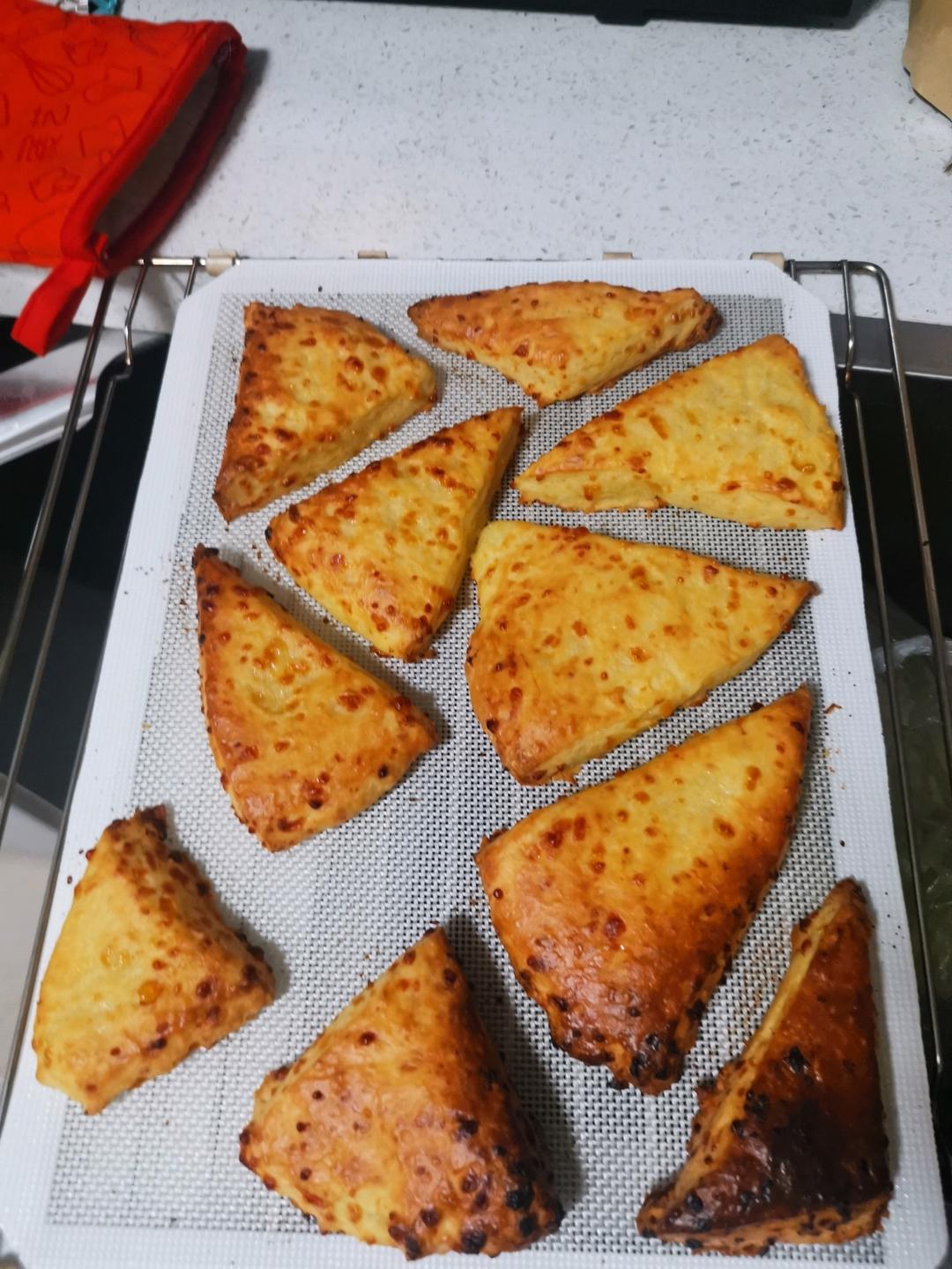 超级好吃的咸味司康Savoury Scones