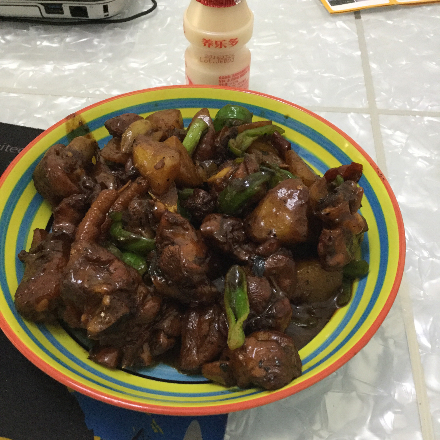 红烧鸡块炖土豆