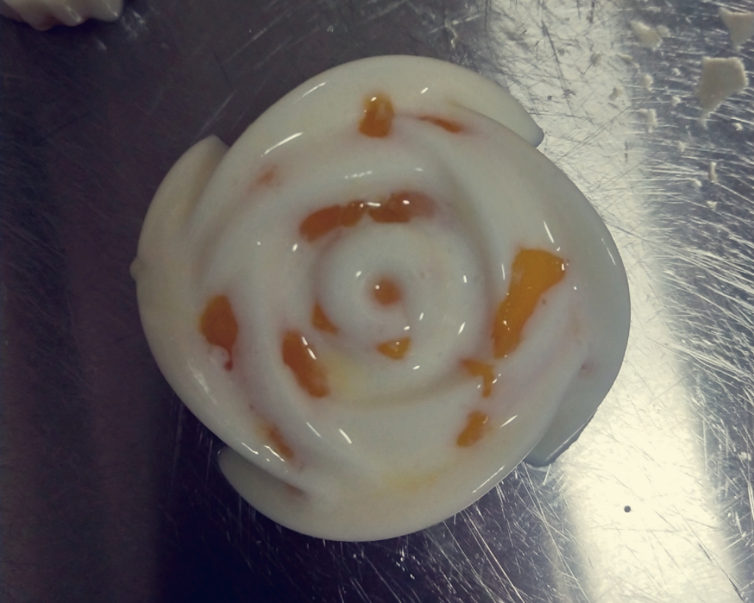芒果牛奶凉粉果冻的做法