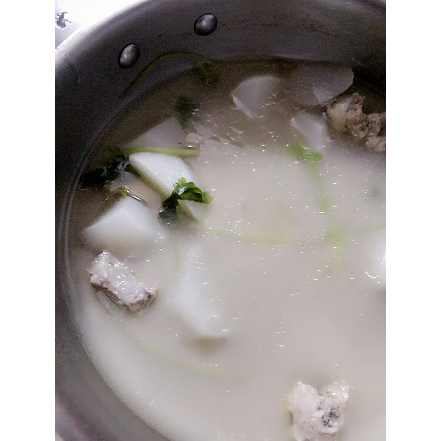 萝卜小排汤