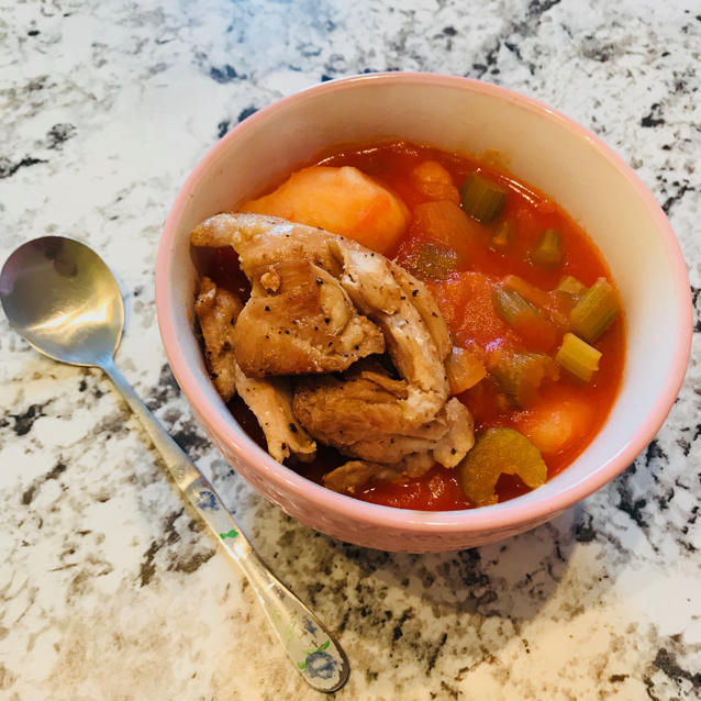 超级浓超好喝的番茄土豆汤