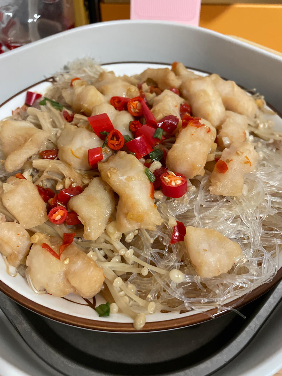 15分钟搞定【蒜蓉粉丝蒸龙利鱼】，入夏前多吃它准能瘦！