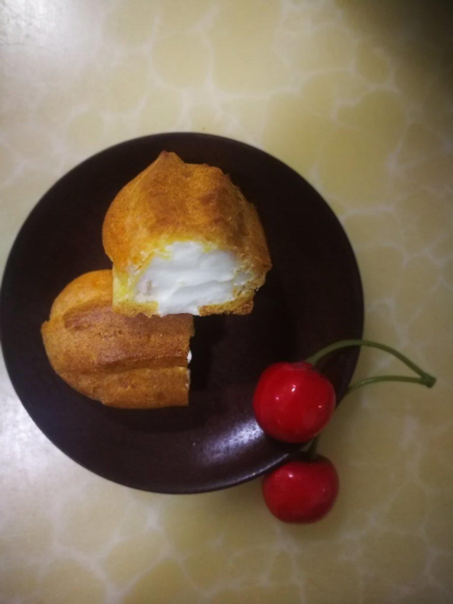 （视频菜谱）手指泡芙 Éclair／闪电泡芙