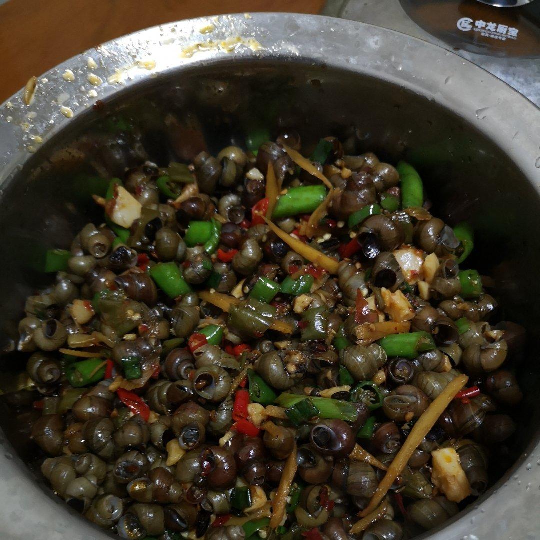家常香辣炒田螺（螺蛳）口味唆螺做法