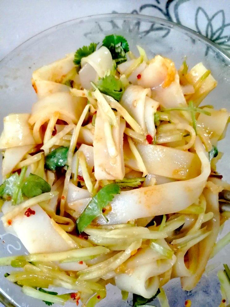 凉皮-家庭自制（告诉你自己做更劲道的秘诀）