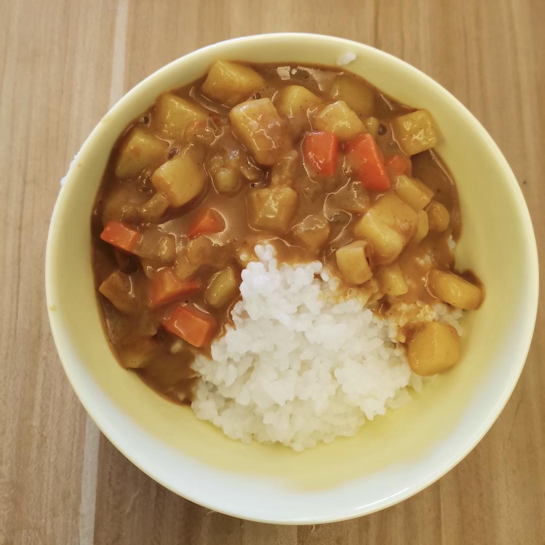 咖喱鸡饭