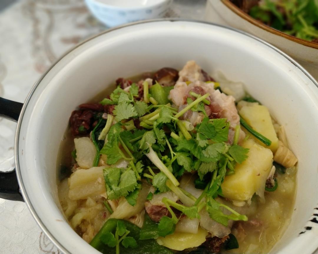 干羊肉烩菜的做法