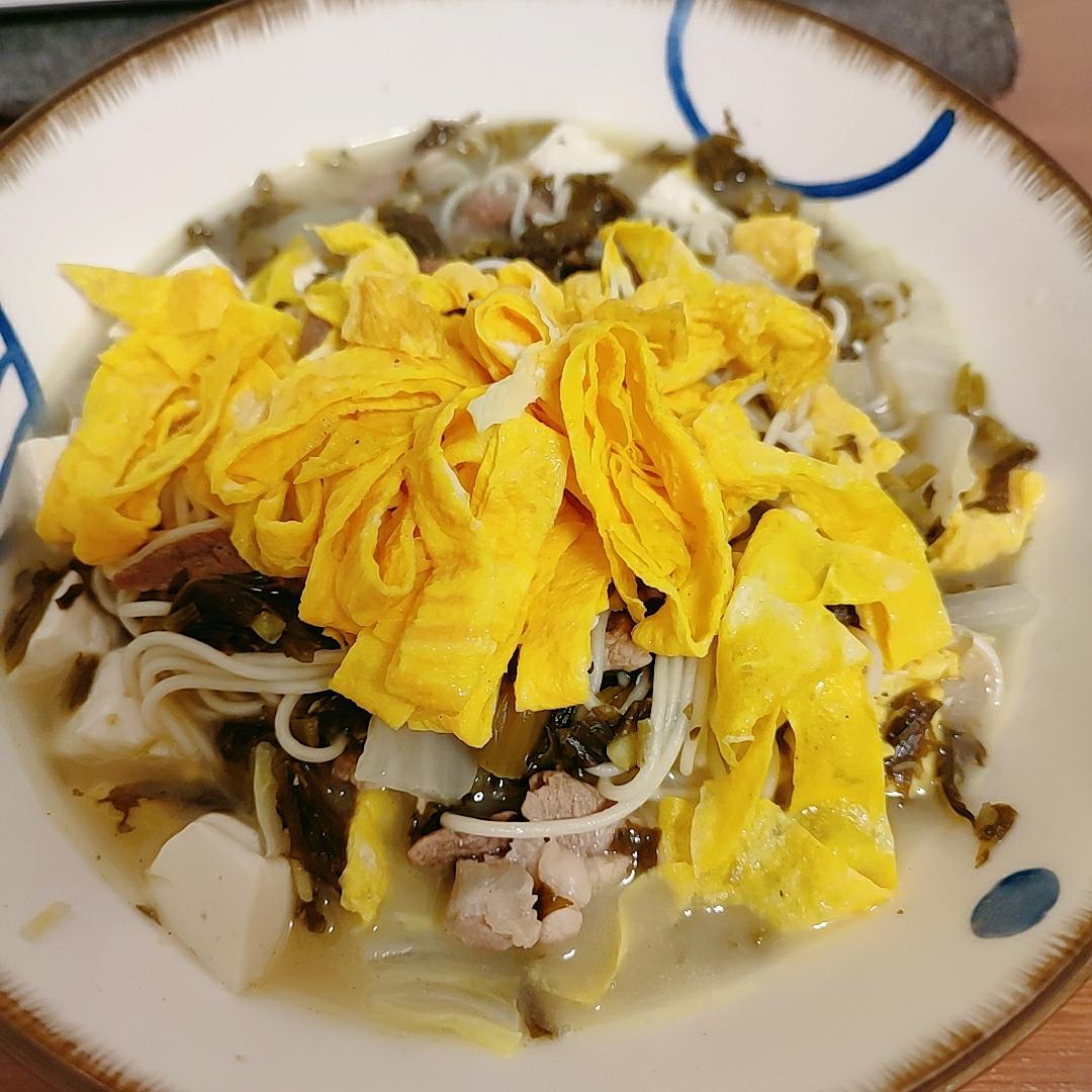 雪菜肉丝面