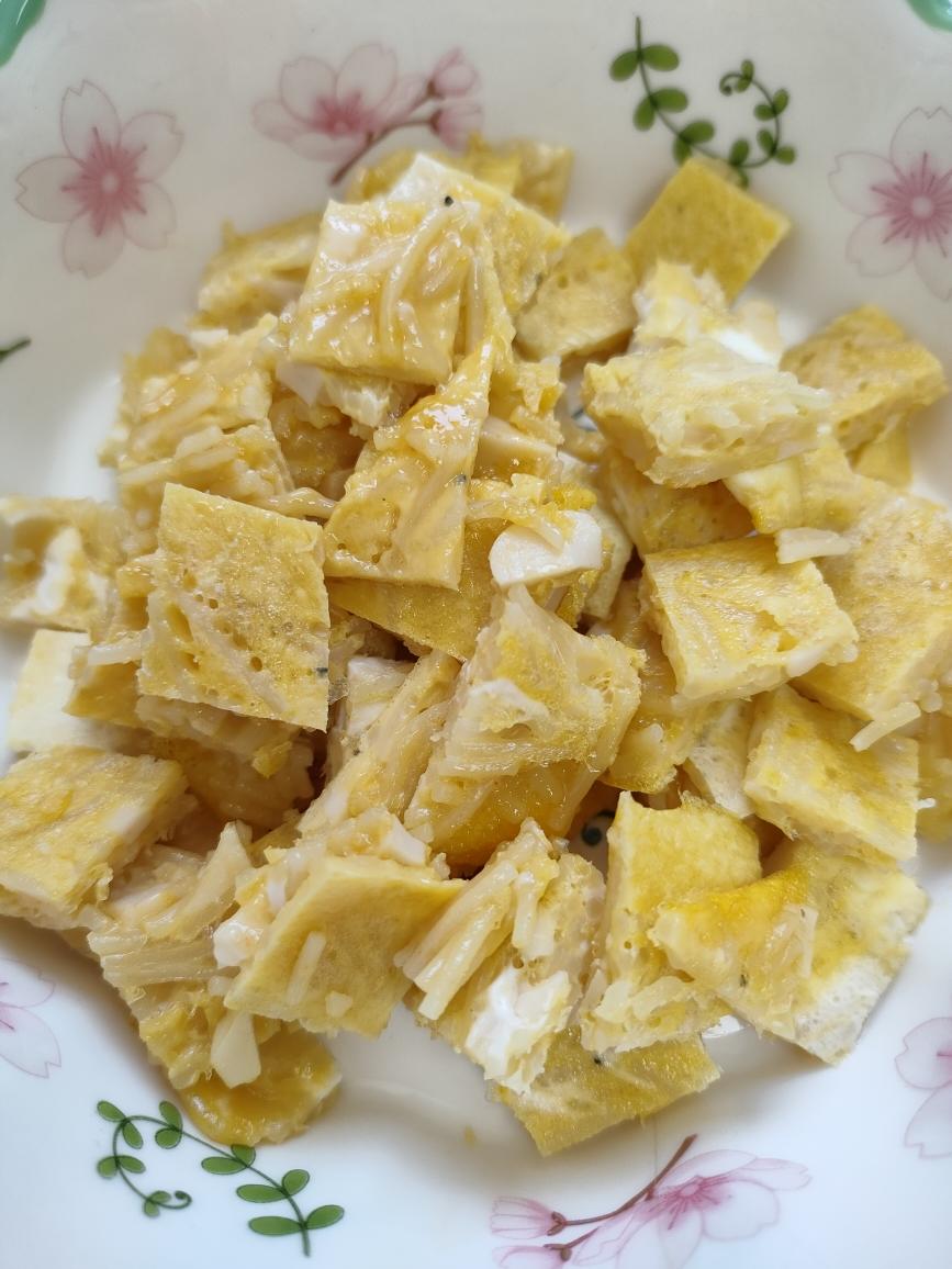 烤冷面（辅食）一周岁以上全蛋版的做法