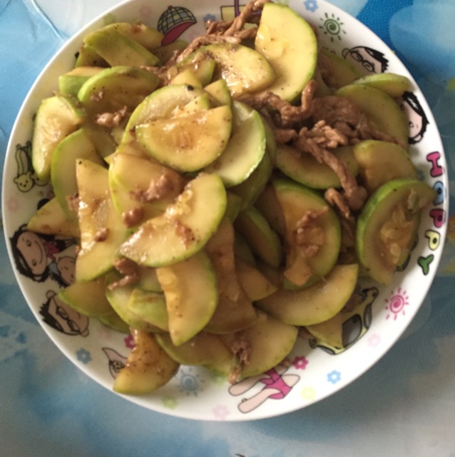 西葫芦炒肉片