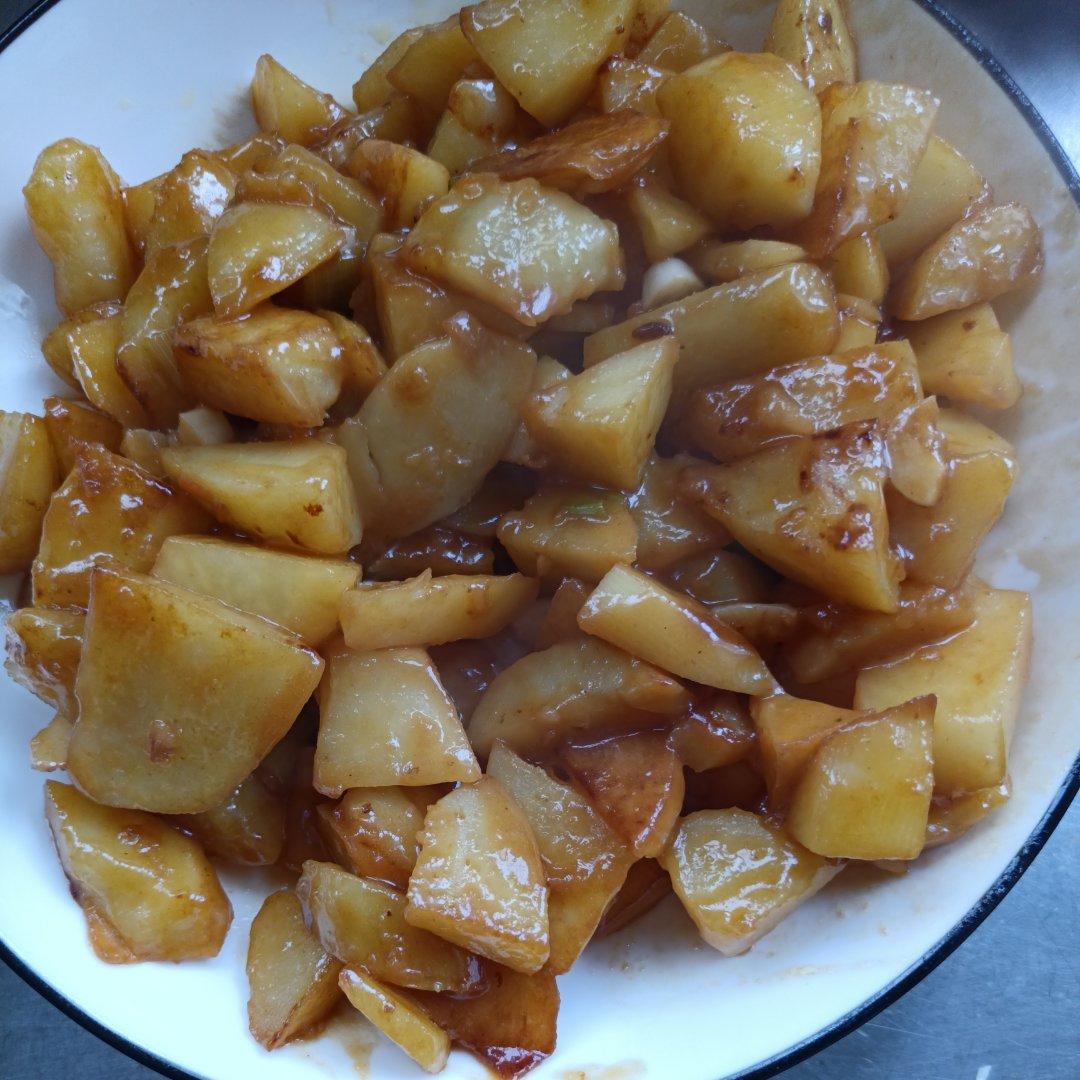 土豆🥔的灵魂吃法，烧土豆，孩子的最爱❤️