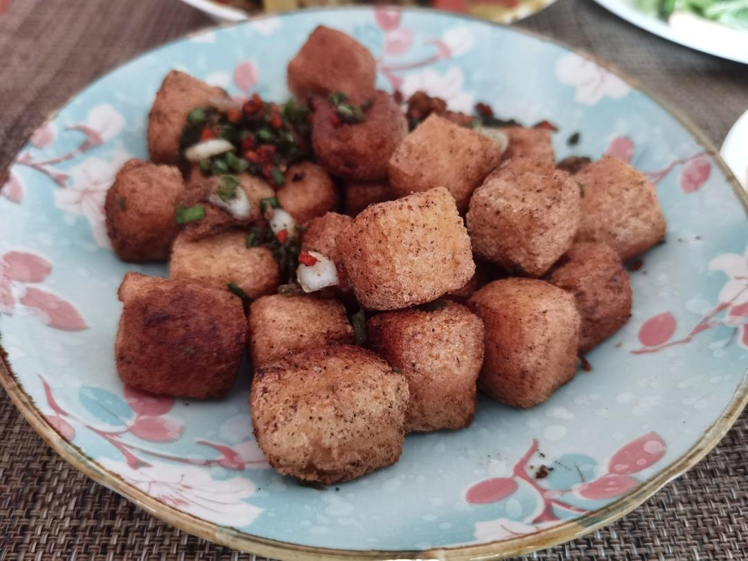椒盐小油豆腐