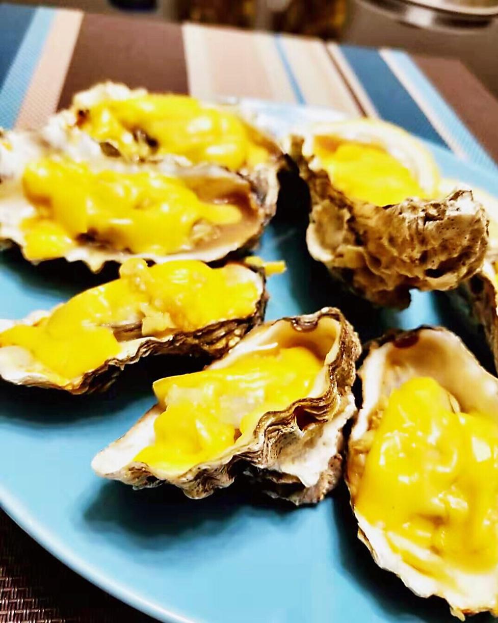 奶酪烤生蚝