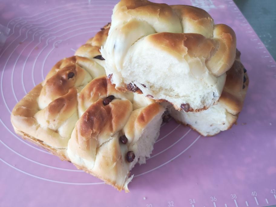 蜜豆面包的做法