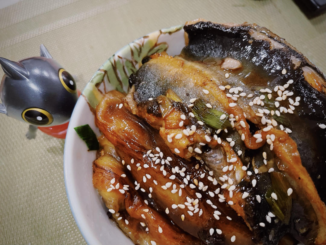 鳗鱼三吃