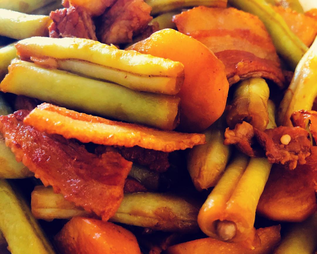 芸豆土豆烧五花肉的做法