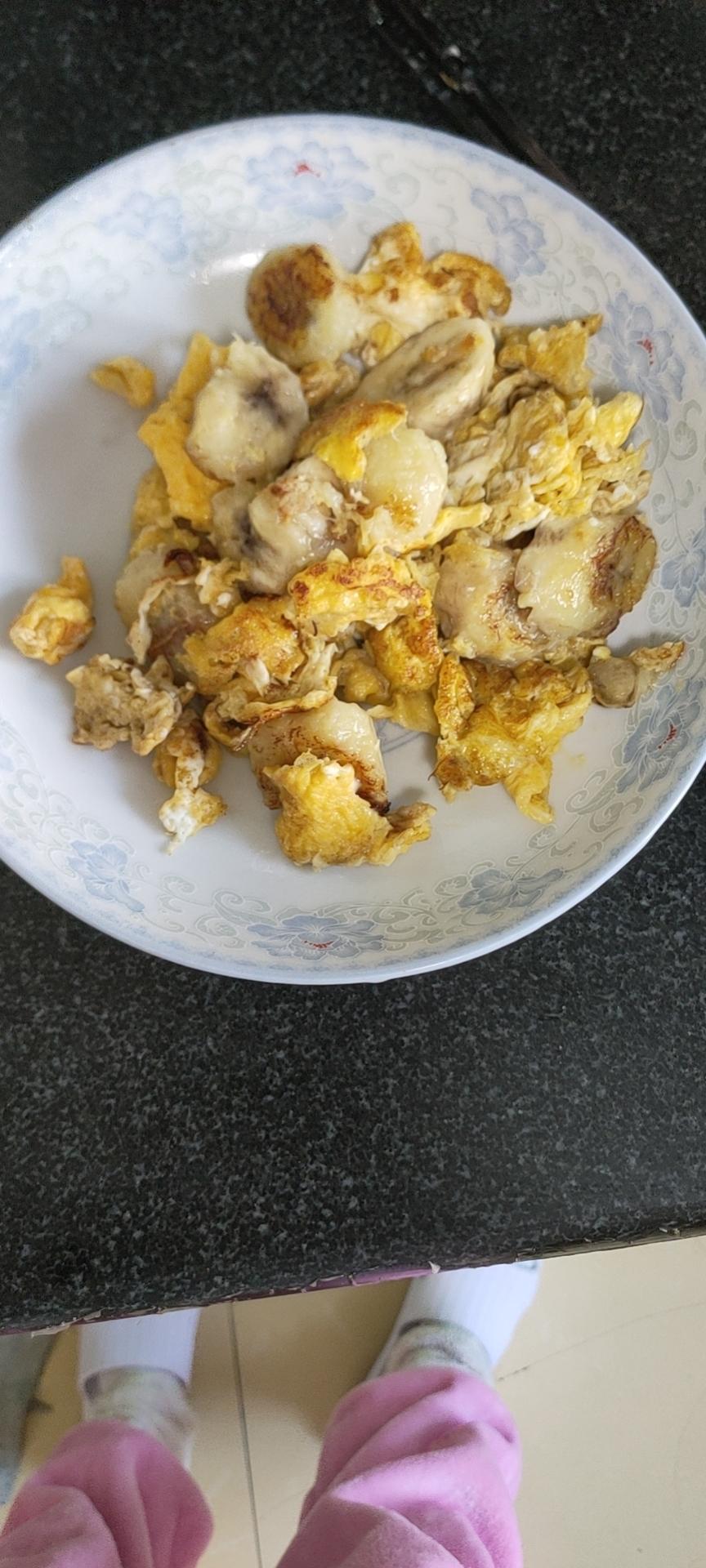 香蕉炒鸡蛋