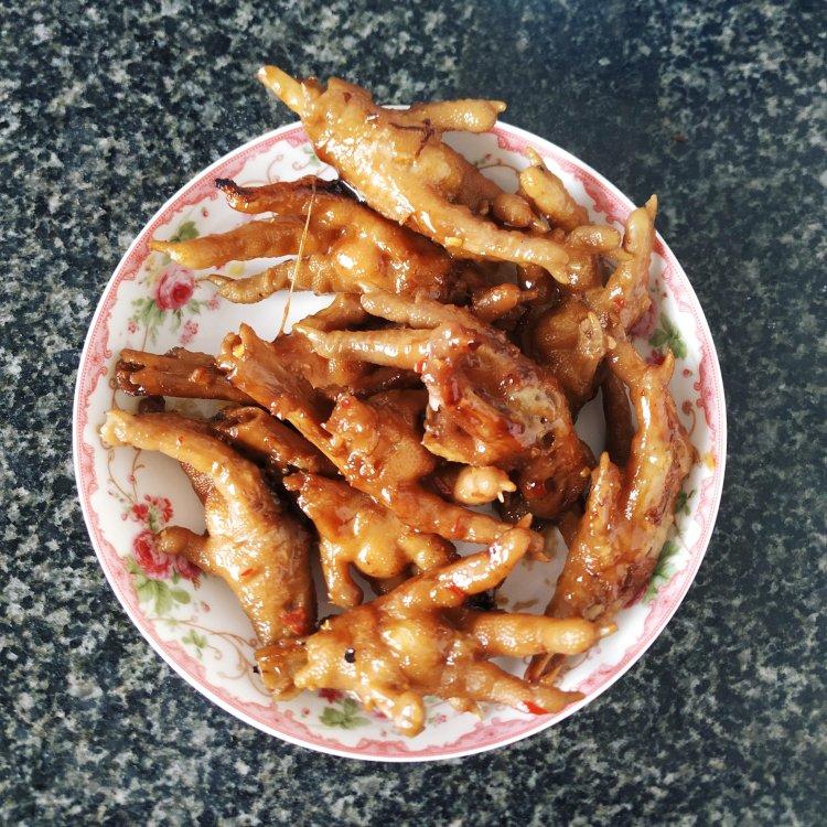 “销魂”卤鸡爪
