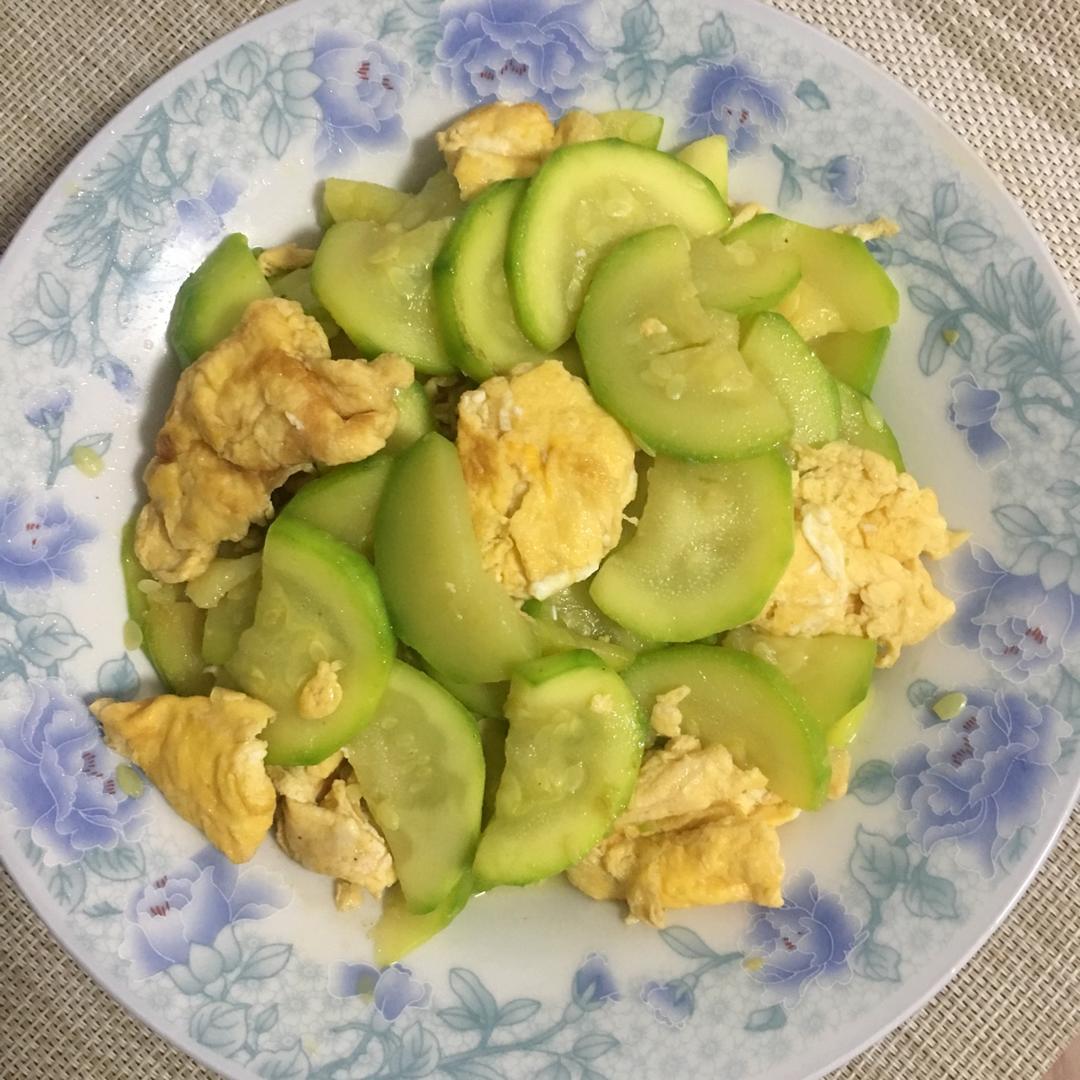 西葫芦炒蛋