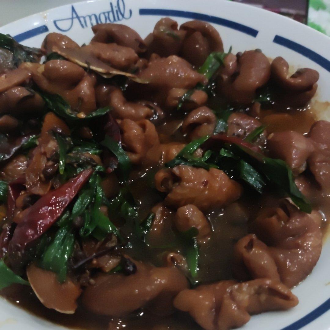 停不下筷子的红烧肥肠