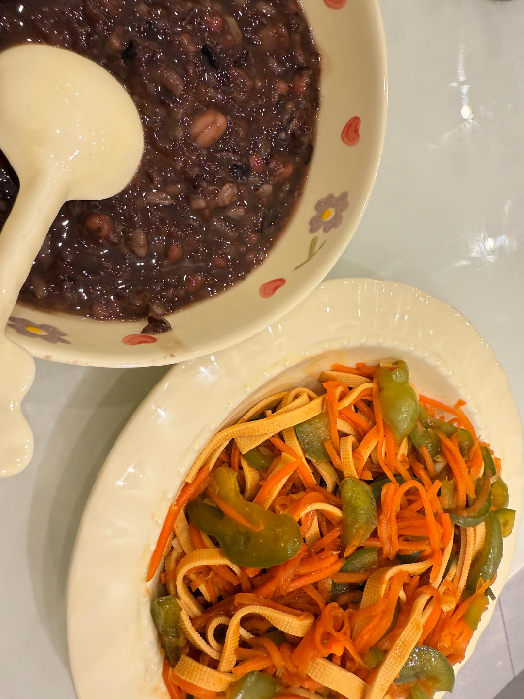 胡萝卜炒千张豆腐